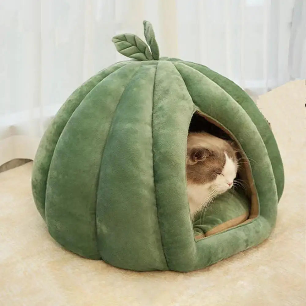 Enclosed Cat Nest Winter Warm Cat Bed Pumpkin Shape Pet Sleeping House for Cats Comfortable Washable Cat Sleeping Bed Pet Supply